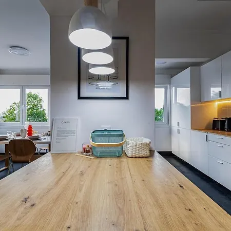 Ambassador's Retreat Apartament *